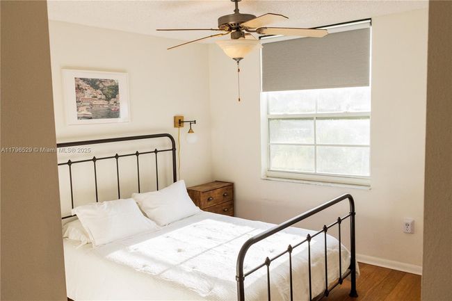 APT-3302 - 520 Se 5 Th Ave, Condo with 3 bedrooms, 2 bathrooms and null parking in Fort Lauderdale FL | Image 24