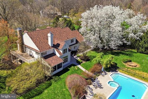 50 Howson Ln, Glenmoore, PA, 19343-1424 | Card Image