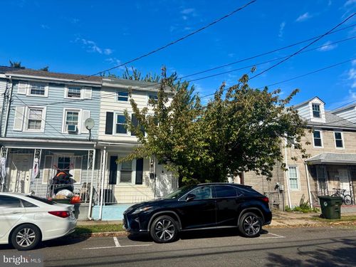 16 E Federal St, Burlington, NJ, 08016-1610 | Card Image