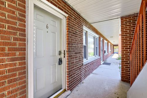 6-1101 E Algonquin Road, Arlington Heights, IL, 60005 | Card Image