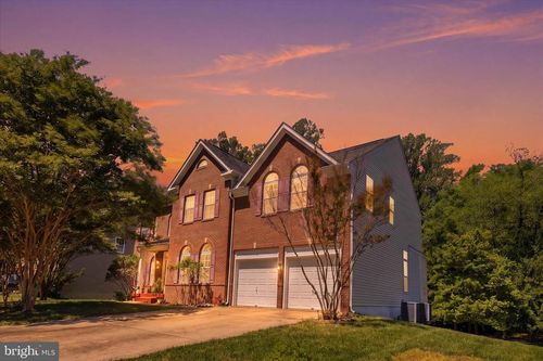 8114 Holly Ln, Clinton, MD, 20735-3195 | Card Image