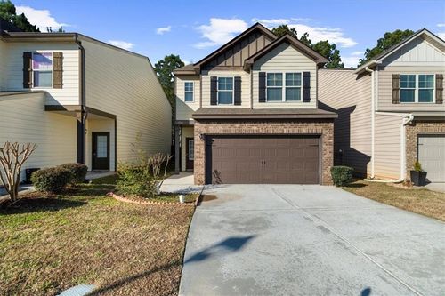 27 Longleaf Cir, Fairburn, GA, 30213-7012 | Card Image