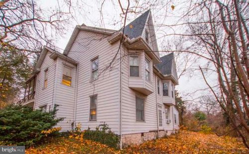 2215-2213 S Front St, STEELTON, PA, 17113-2855 | Card Image