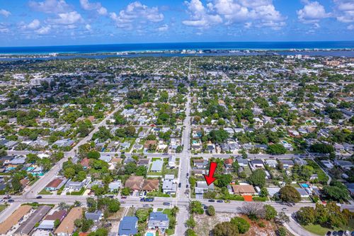 528 N A St, Lake Worth Beach, FL, 33460-2816 | Card Image