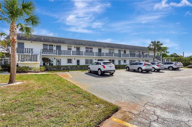 APT-146-8 - 2929 Se Ocean Blvd, Condo with 2 bedrooms, 2 bathrooms and null parking in Stuart FL | Image 4