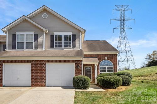 8458 Carolina Lily Ln, Charlotte, NC, 28262-6470 | Card Image