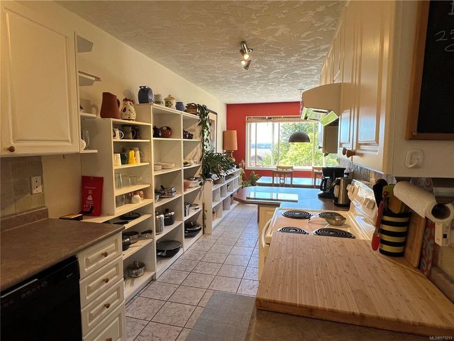 Apartment A | Image 51