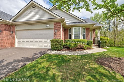 8-6501 Club E, Holly Township, MI, 48439 | Card Image