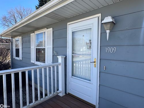 1909 Main Ave, Clear Lake, IA, 50428-2269 | Card Image