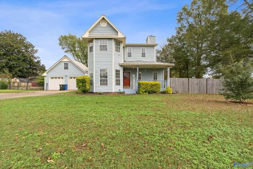 407 Christopher Dr, Athens, AL, 35611-2958 | Card Image