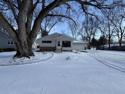 1608 N 5th St, Montevideo, MN, 56265-1004 | Card Image