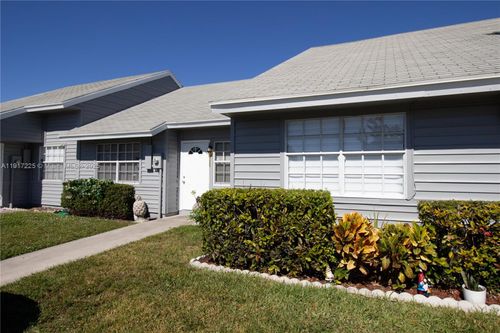 7131 Tam Oshanter Blvd, North Lauderdale, FL, 33068-3663 | Card Image