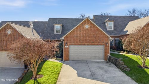 375 Meadow Walk Ln, Lenoir City, TN, 37772-5699 | Card Image