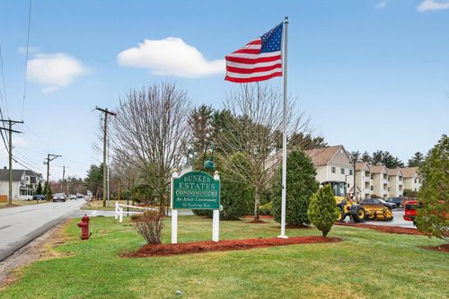 4111-65 Fordway Ext, Derry, NH, 03038-7284 | Card Image