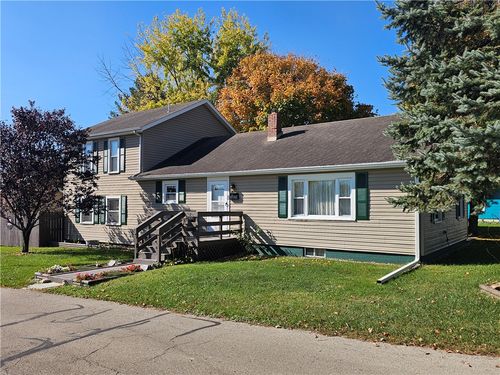 86 E Xenia St, Jamestown, OH, 45335-1658 | Card Image