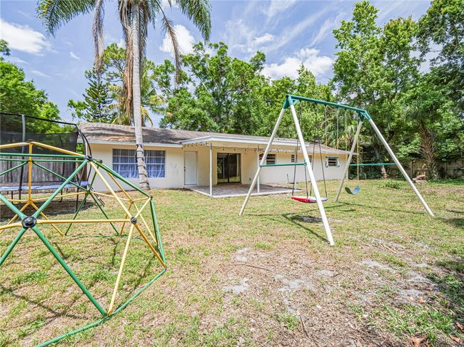 1826 9 Th St, House other with 3 bedrooms, 2 bathrooms and null parking in Vero Beach FL | Image 20
