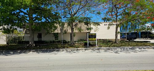 2761 N 29th Ave, Hollywood, FL, 33020-1512 | Card Image