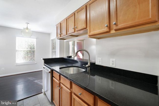 11659-B - 11659 Chesterfield Ct, Condo with 1 bedrooms, 1 bathrooms and null parking in RESTON VA | Image 20