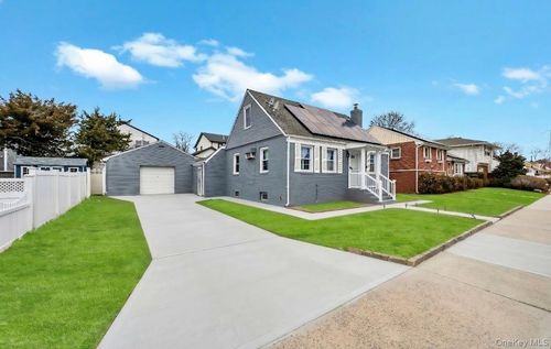 60 Herbert Avenue, Hempstead, NY, 11003 | Card Image