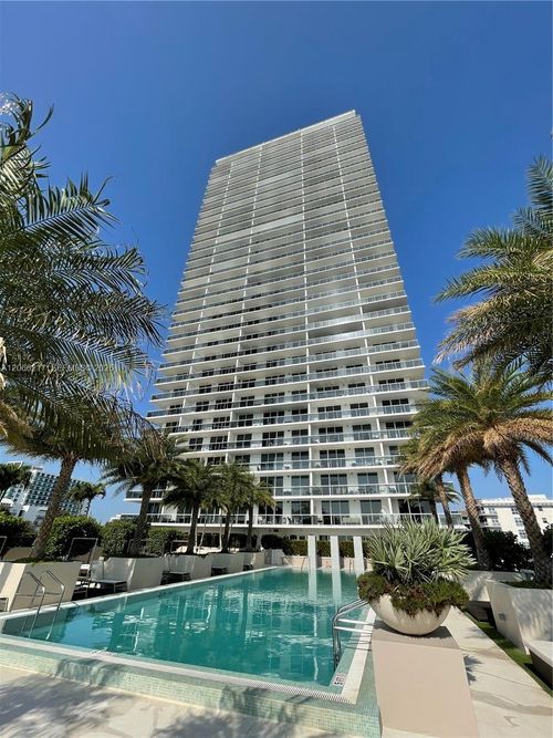 1205-600 Ne 27th St, Miami, FL, 33137-5093 | Card Image