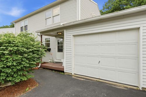 3-93 Hollow Crk, Colchester, VT, 05446-7244 | Card Image