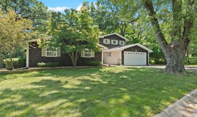 449 High Road, House other with 5 bedrooms, 3 bathrooms and 4 parking in Cary IL | Image 1