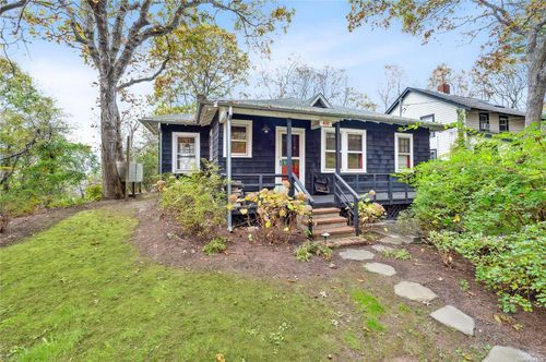 400 Diamond Ln, Peconic, NY, 11958 | Card Image