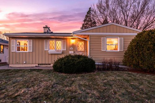 1511 Barclay Street, Saint Paul, MN, 55106 | Card Image