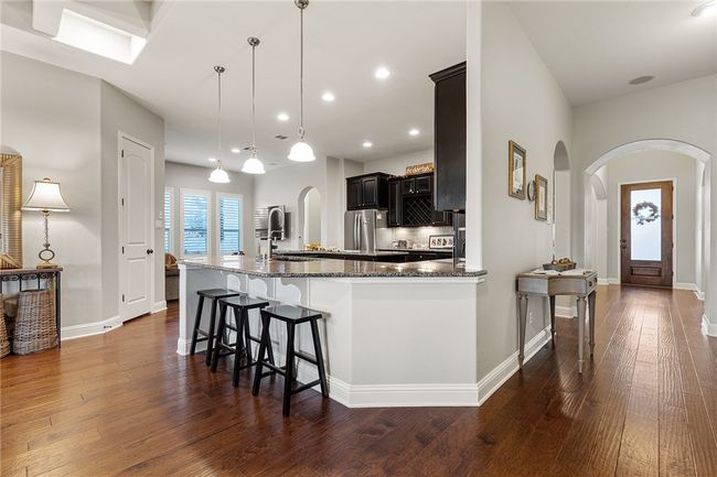 201 Glenfiddich Ln, House other with 4 bedrooms, 3 bathrooms and 4 parking in Lakeway TX | Image 6