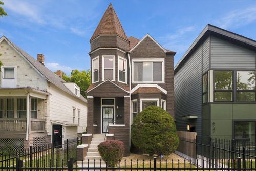 6743 S Langley Ave, Chicago, IL, 60637-4136 | Card Image