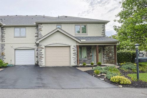 206 Edinburgh Ln, Cincinnati, OH, 45246-1737 | Card Image