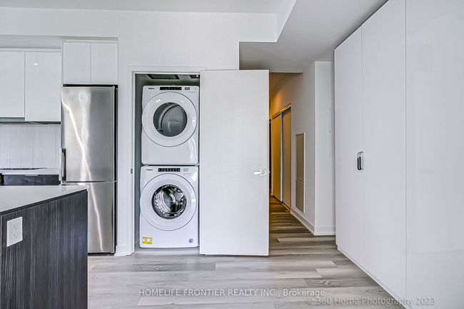 731 - 31 Tippett Rd, Condo with 2 bedrooms, 2 bathrooms and null parking in Toronto ON | Image 20