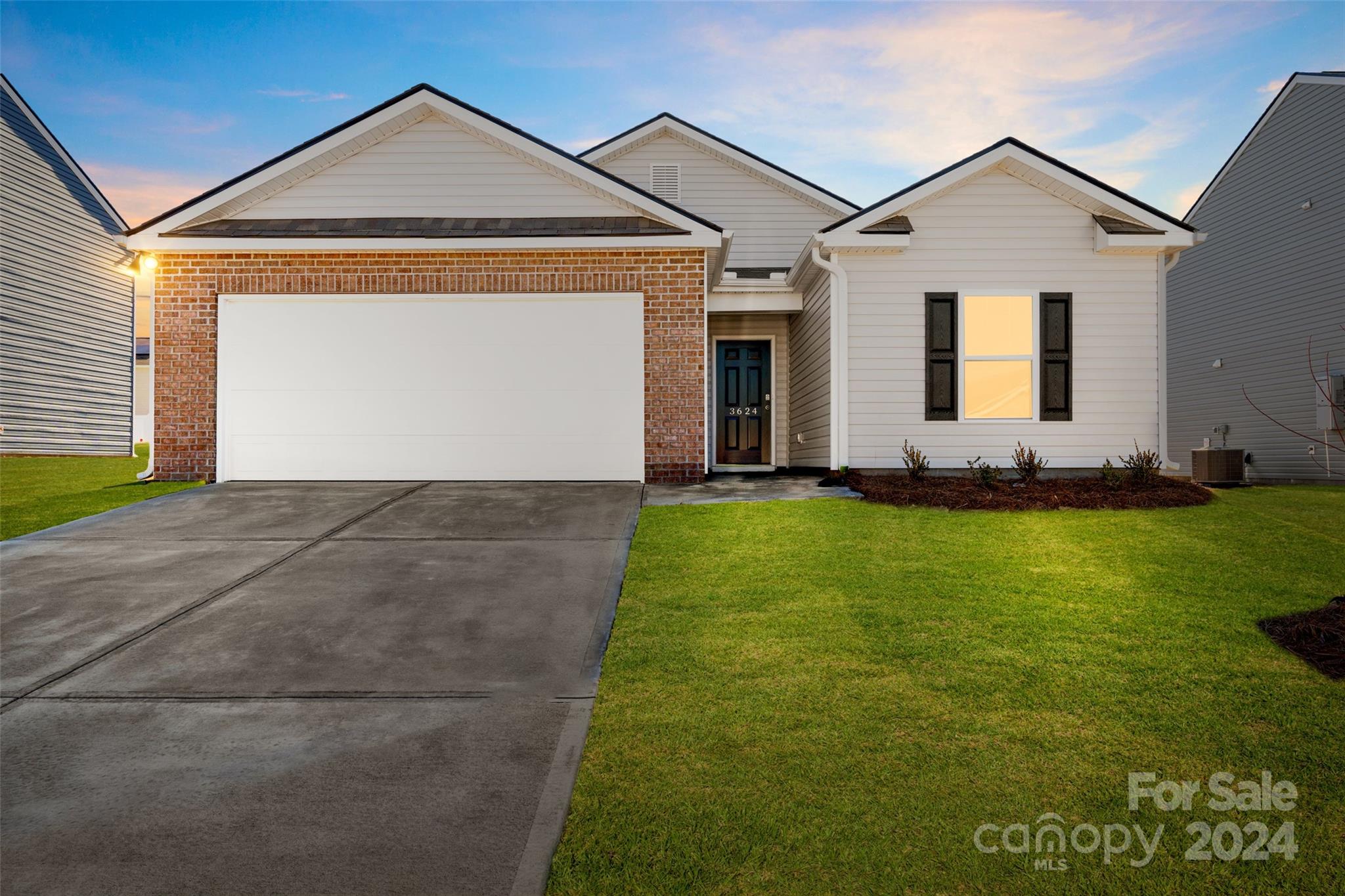 Farmwood Trl, Waynesville, NC 28786