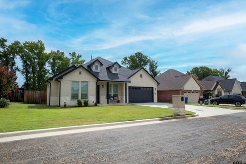237 Kathryns Ct, Mt Pleasant, TX, 75455-6764 | Card Image