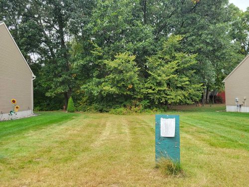 11410 Hidden Oaks Dr, Clio, MI, 48420-2905 | Card Image
