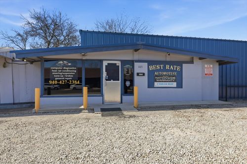 103 W Franklin St, Alvord, TX, 76225-5307 | Card Image