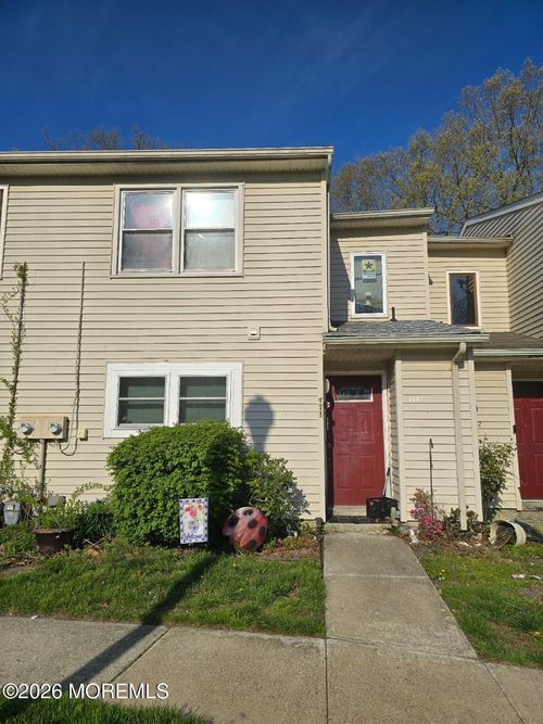 111 Pin Oak Ln, Little Egg Harbor Twp, NJ, 08087-1856 | Card Image