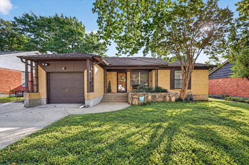 11630 Tuscany Way, Dallas, TX, 75218-1940 | Card Image