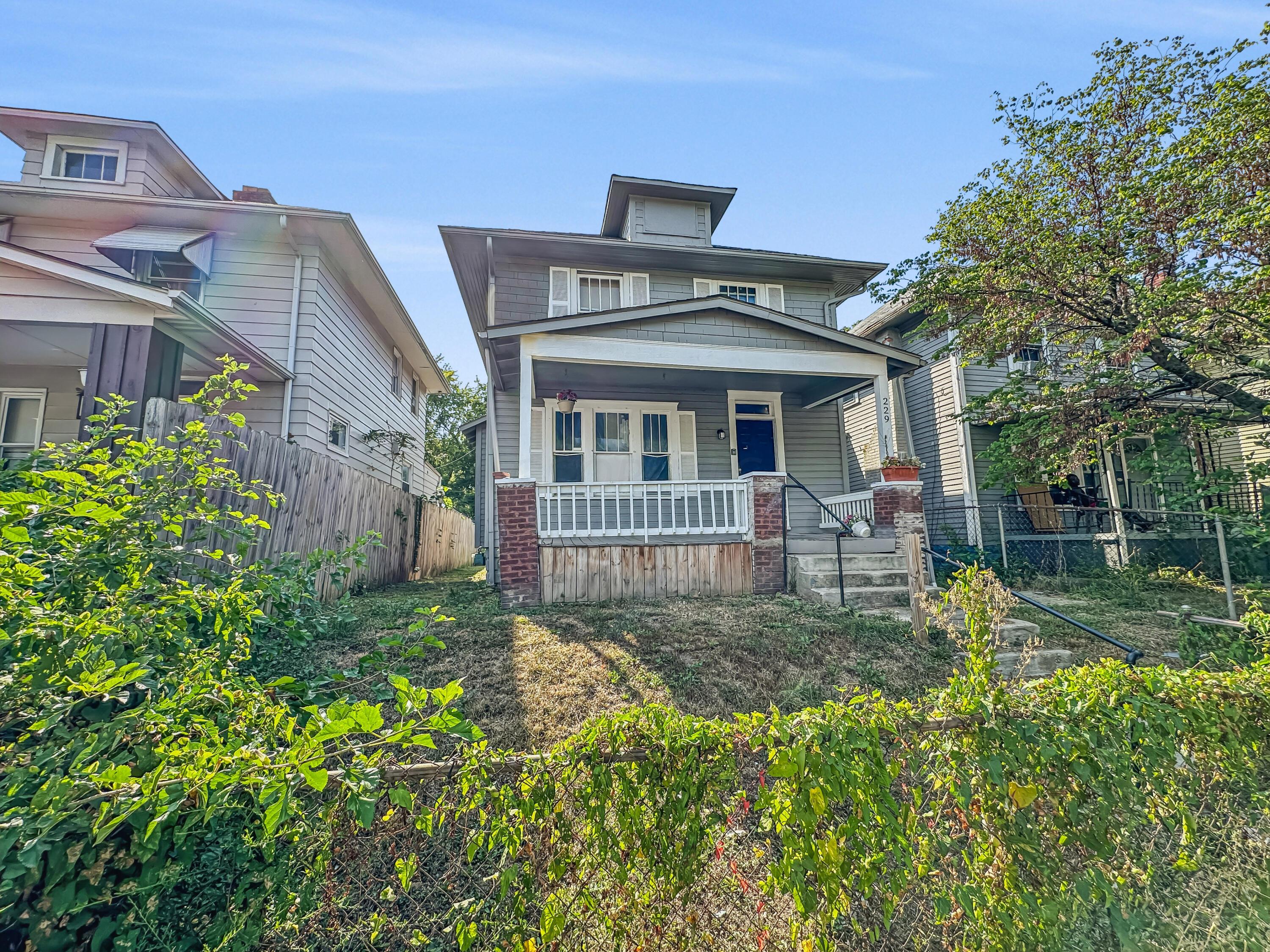 Richardson Ave, Columbus, OH 43204