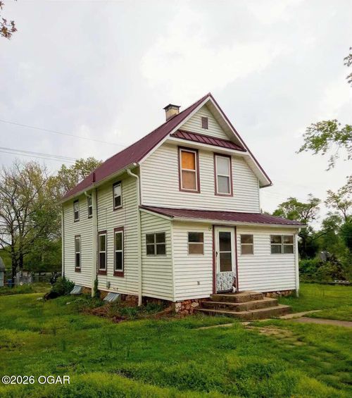828 W Macon Street, Carthage, MO, 64836 | Card Image