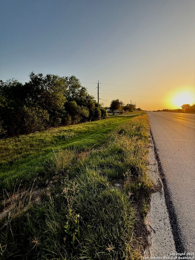 4984 S Loop 1604 E, Home with 0 bedrooms, 0 bathrooms and null parking in Elmendorf TX | Image 4