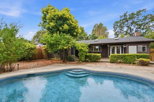 19229 Orange Ave, Sonoma, CA, 95476-6213 | Card Image