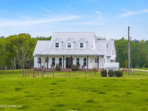 91801 Highway 98, Beaumont, MS, 39423-2001 | Card Image