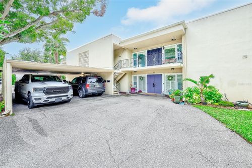 25 Country Club Dr, LARGO, FL, 33771-2220 | Card Image