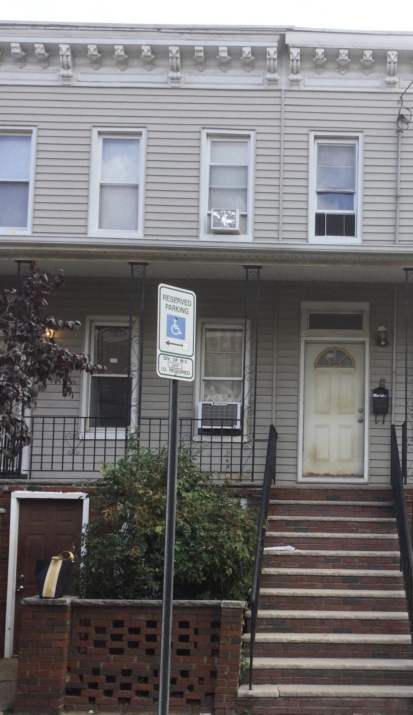 Residential Lease in JC, Bergen-Lafayett