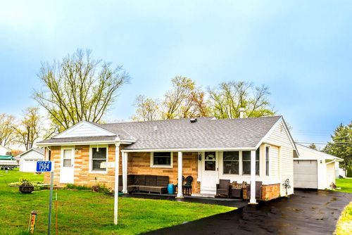 1504 Willow Road, Twin Lakes, WI, 53181 | Card Image
