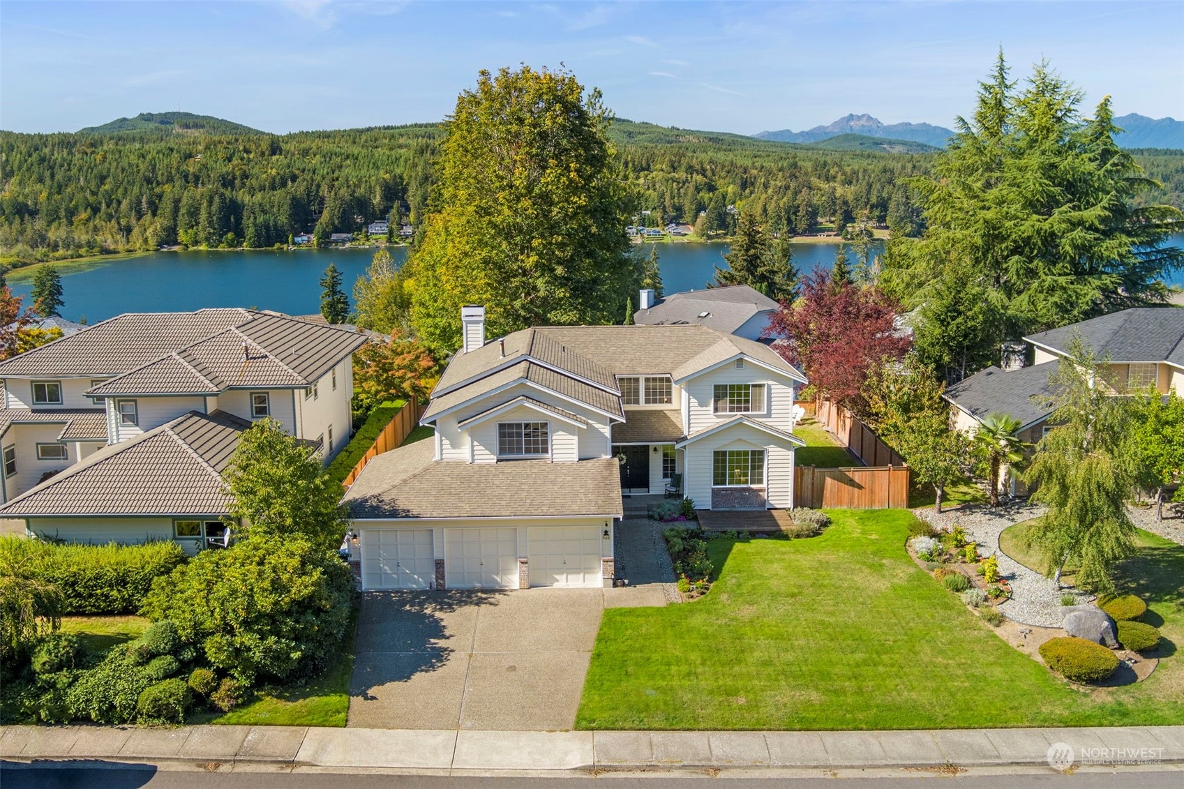 Osprey Cir, Bremerton, WA 98312