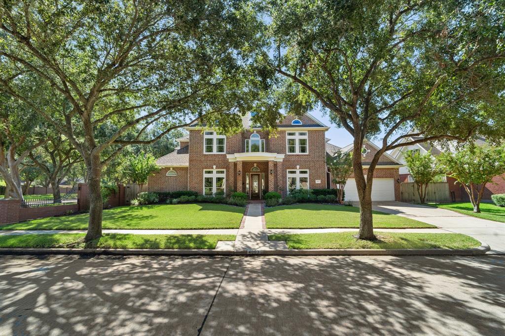 Colony Oaks Dr, Sugar Land, TX 77479