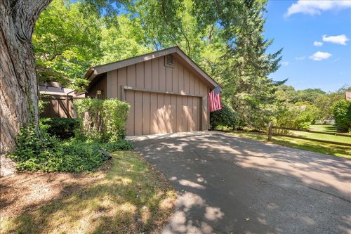 42W466 Red Bud Ct, St. Charles, IL, 60175-8273 | Card Image