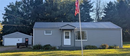 495 W Texas Ave, Sebring, OH, 44672-1936 | Card Image